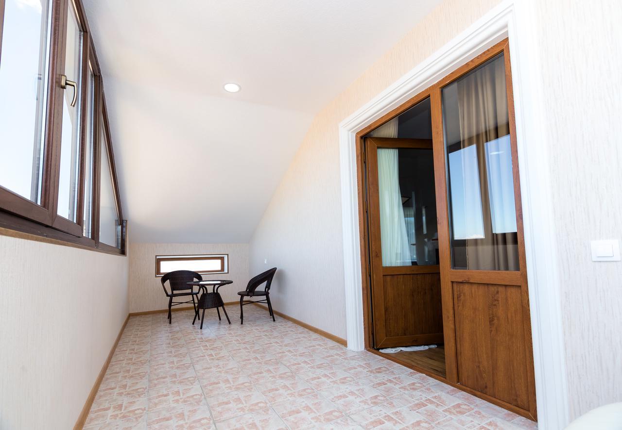 Elia Palace Hotel Τυφλίδα Εξωτερικό φωτογραφία