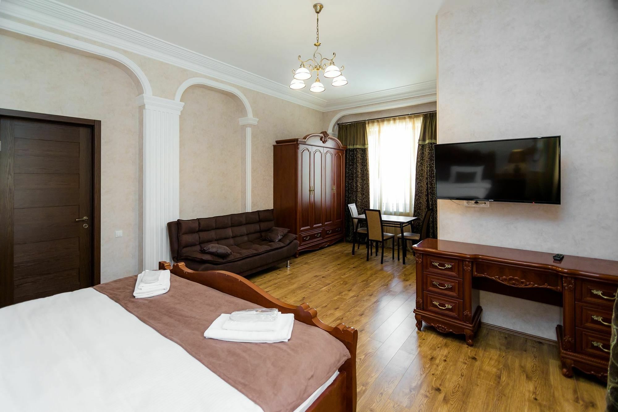 Elia Palace Hotel Τυφλίδα Εξωτερικό φωτογραφία